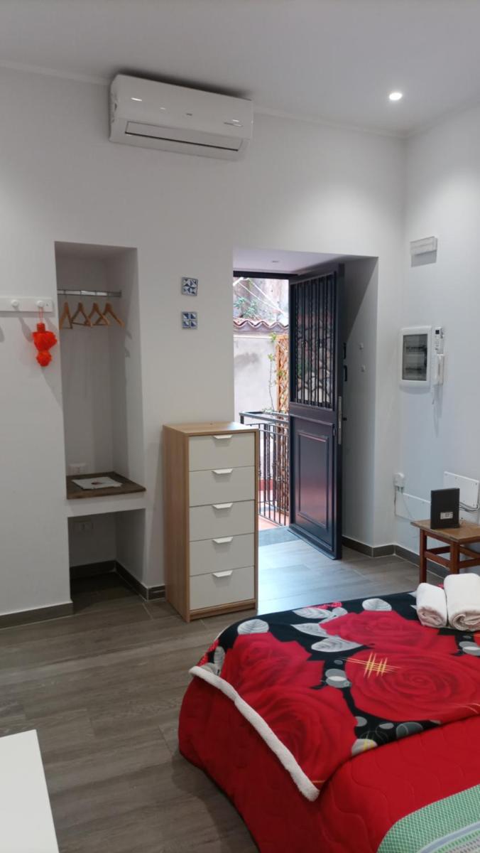 Vulcano Apartment - Housity