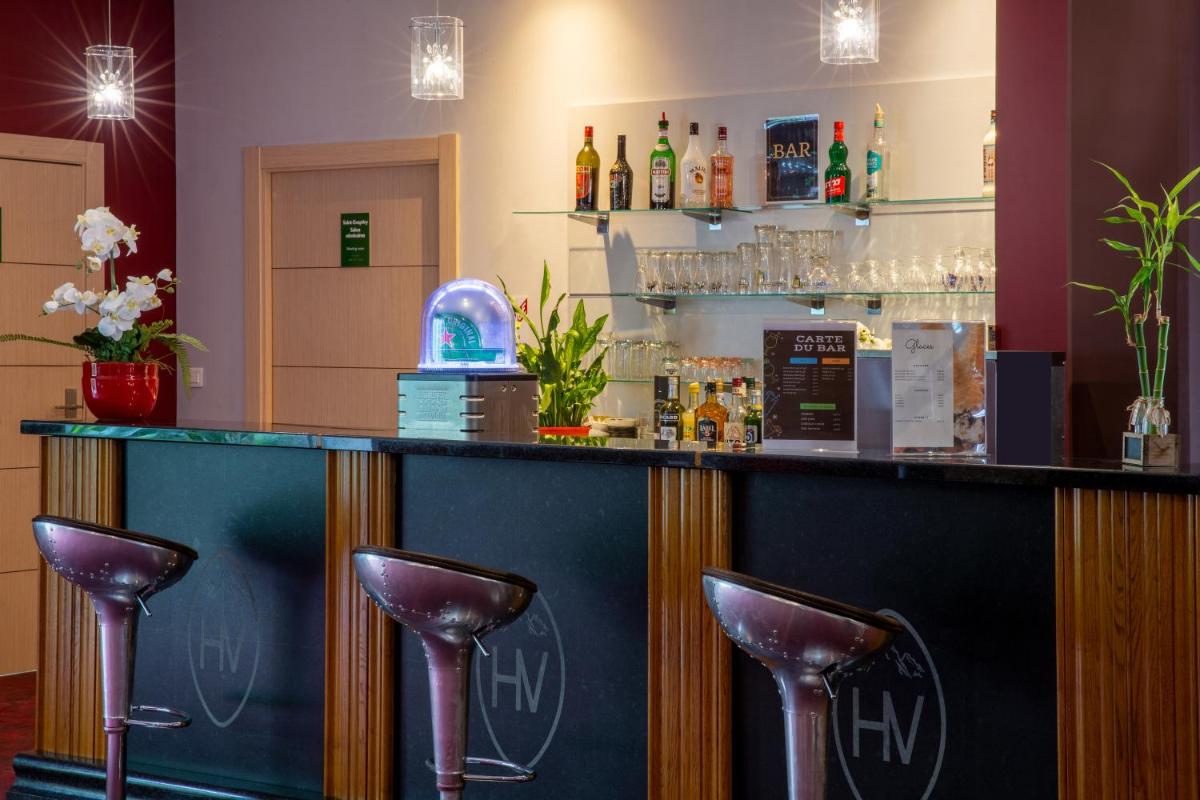 Boissons dans l'établissement Best Western Hotel & SPA Pau Lescar Aeroport