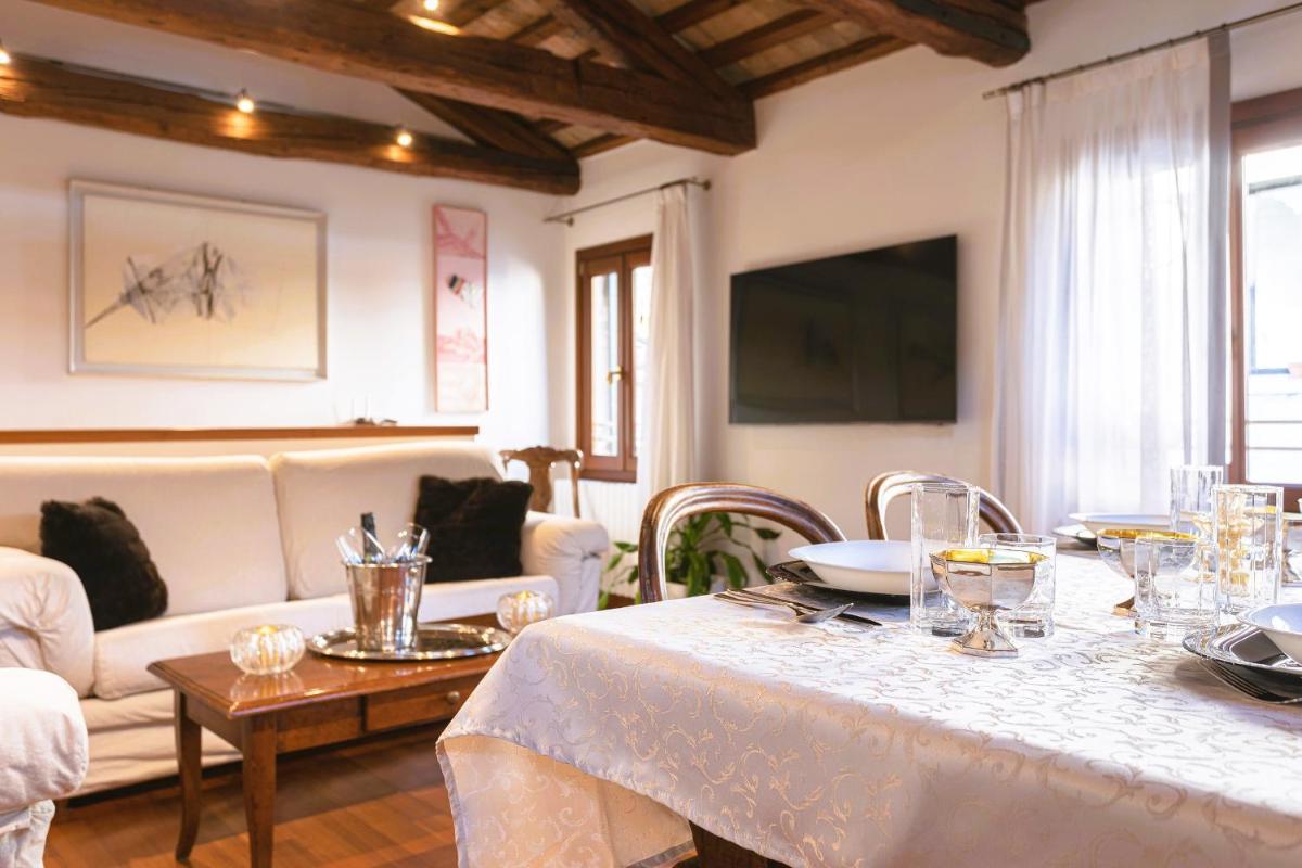 San Marco Luxury Loft with Terrace - Housity