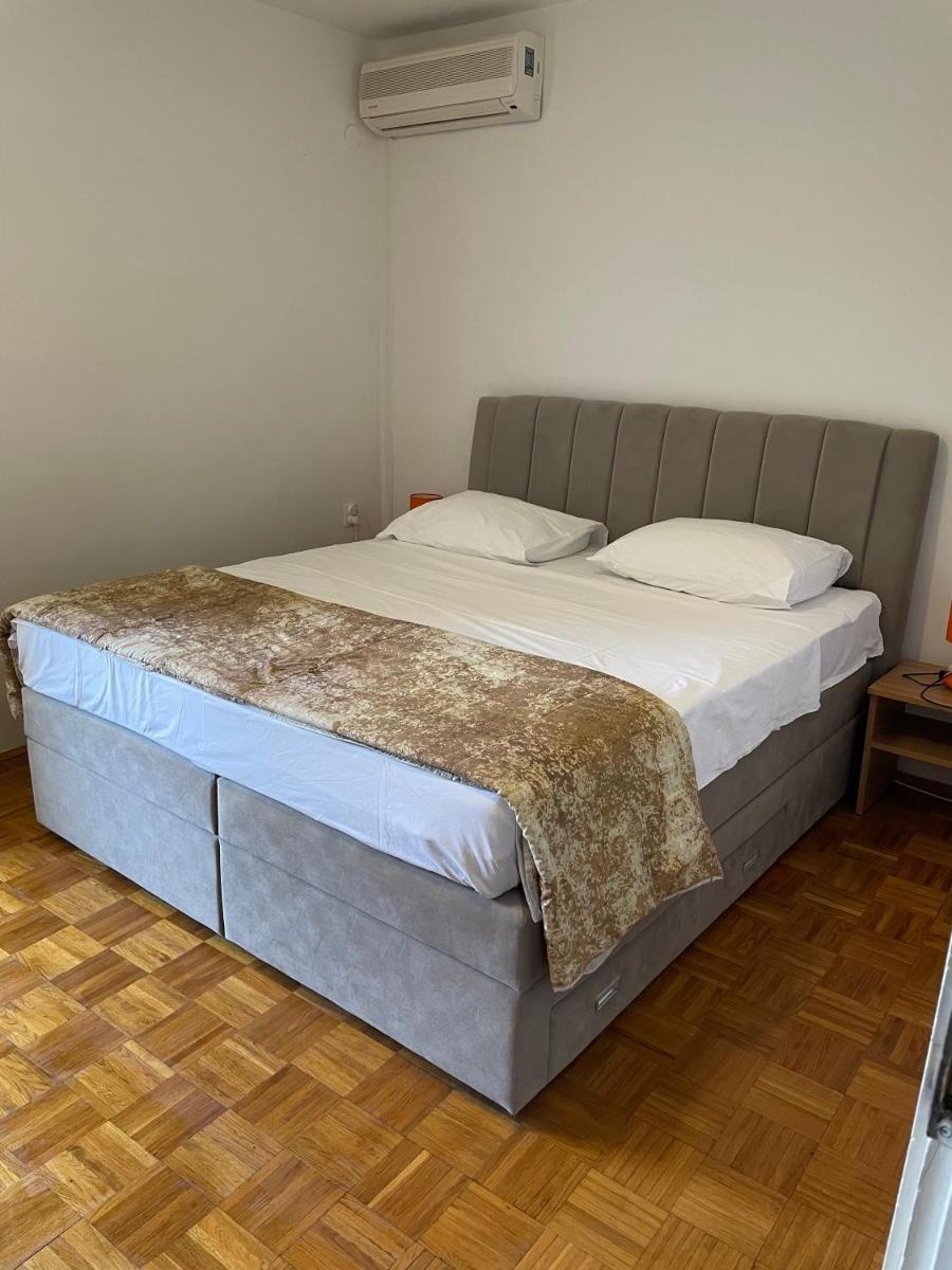 Diana Rooms and Apartments - Housity