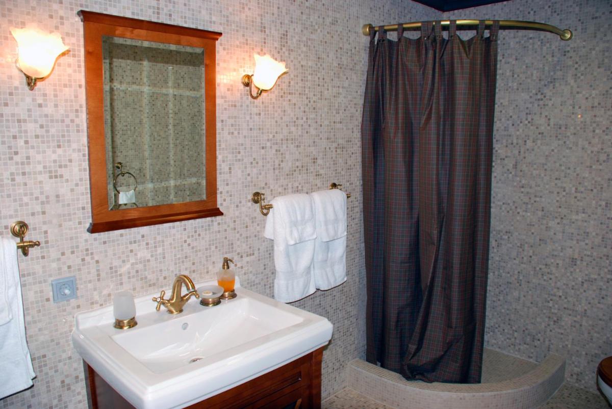 Gogol Hotel - Housity