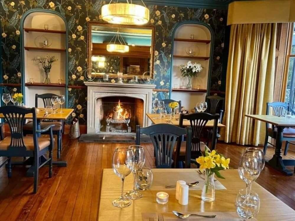Achray House Restaurant with Rooms - Housity
