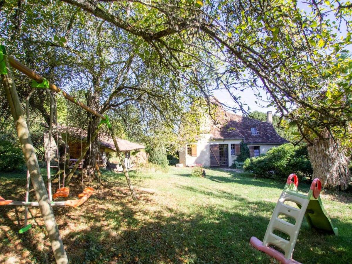 Maison de campagne avec jardin, proche Mussidan, idéale pour couple avec bébé - FR-1-616-231 - Housity