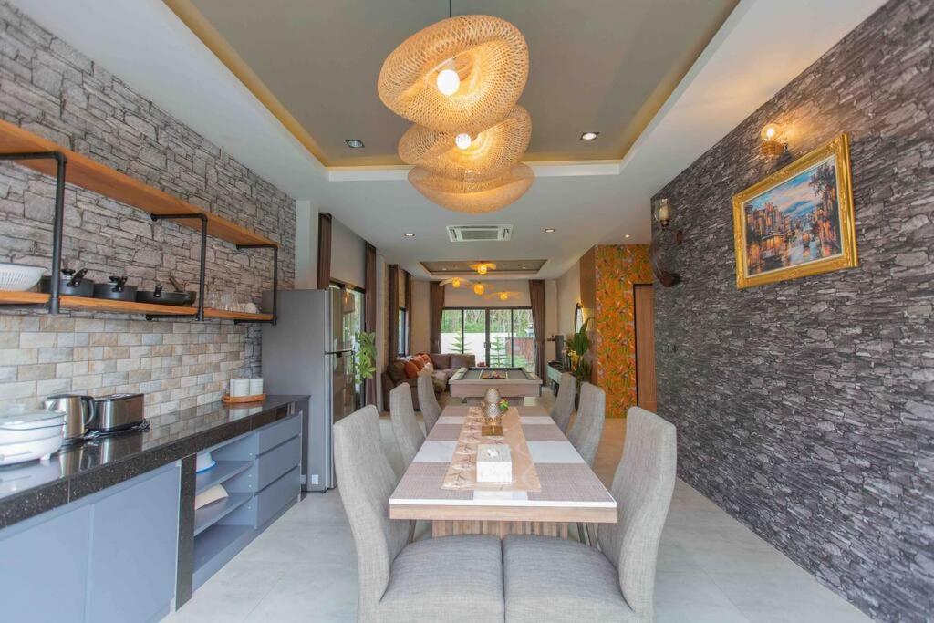 Don Teak Pool Villa Aonang Krabi - Housity