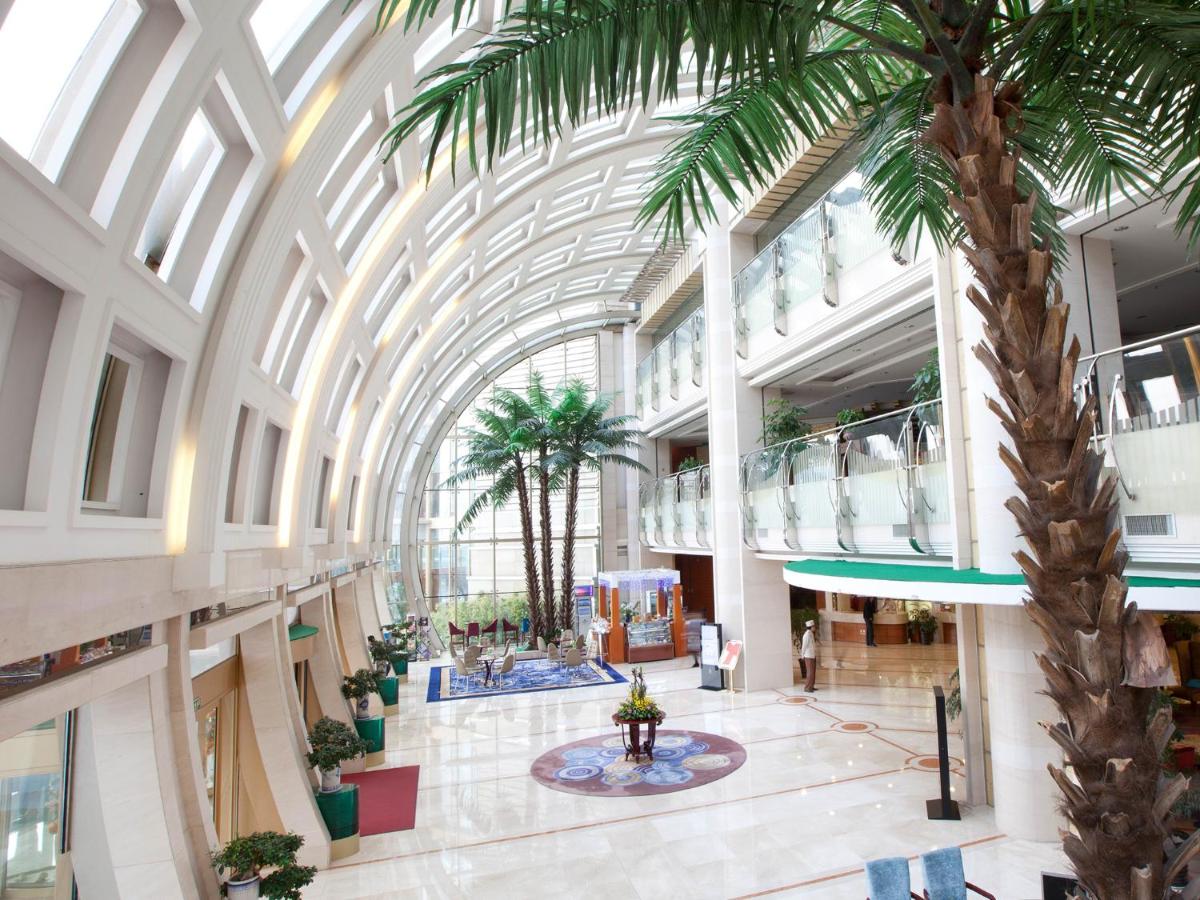 Suitetrails - Bayshore Hotel Dalian