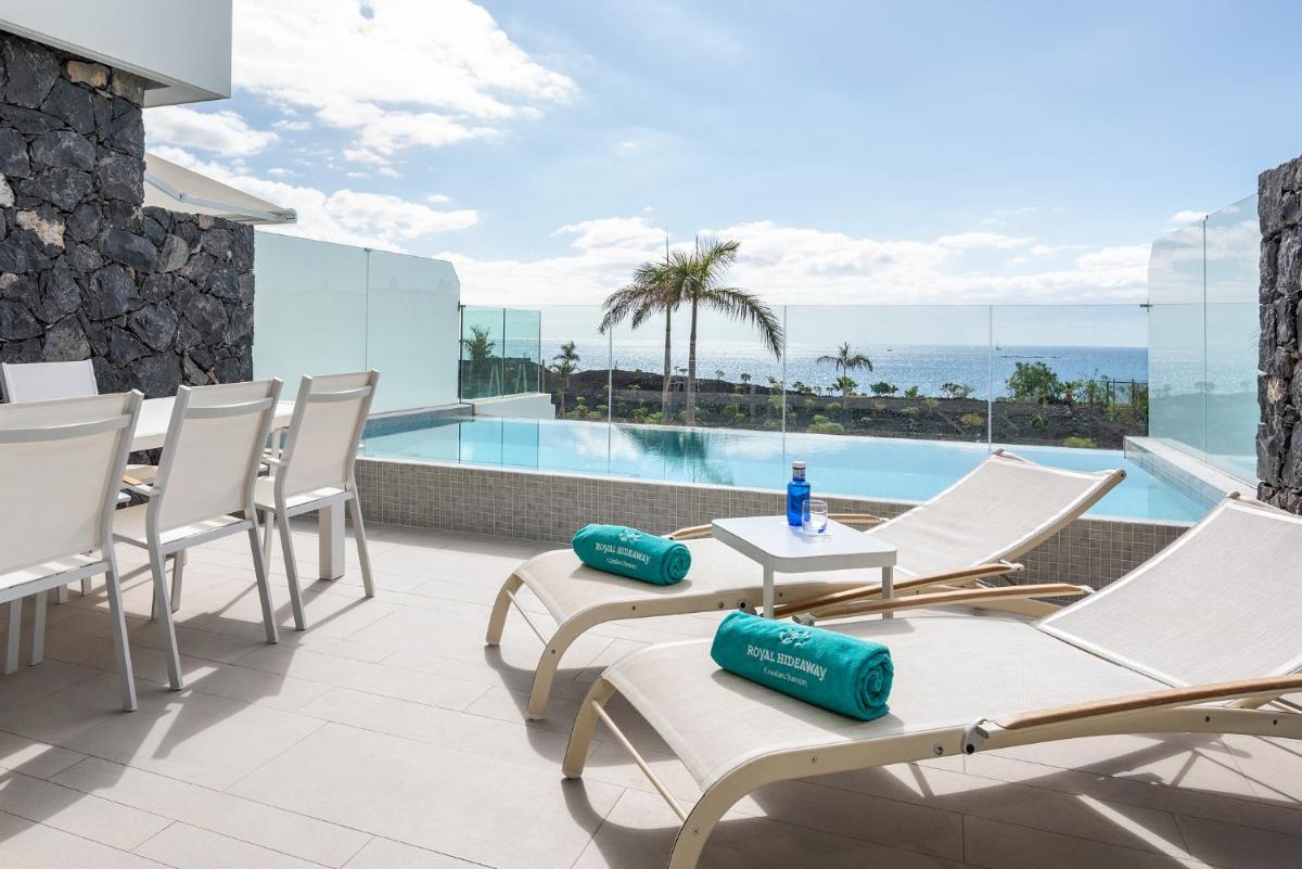 Piscina en o cerca de Royal Hideaway Corales Suites