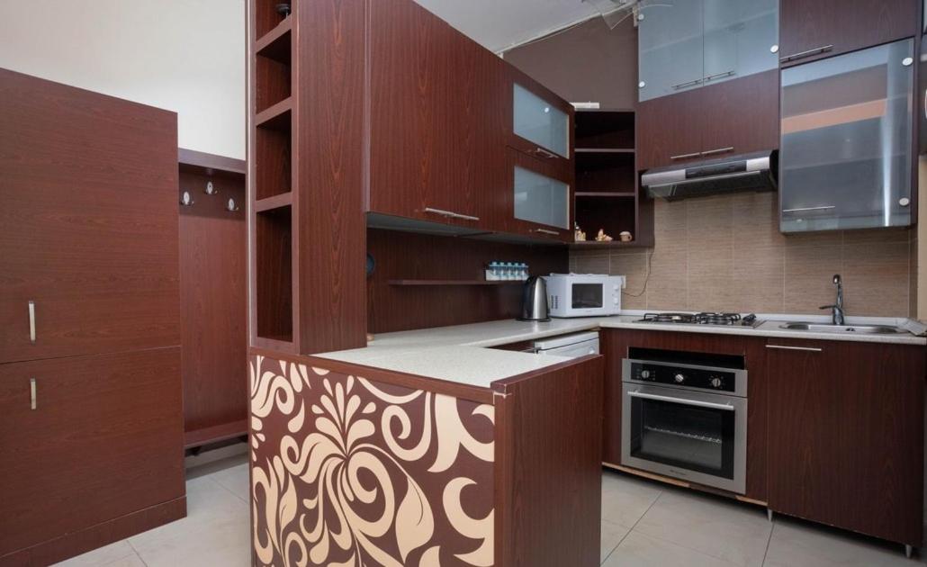 Suitetrails - Stay Inn Apartments on Nalbandyan 7-1