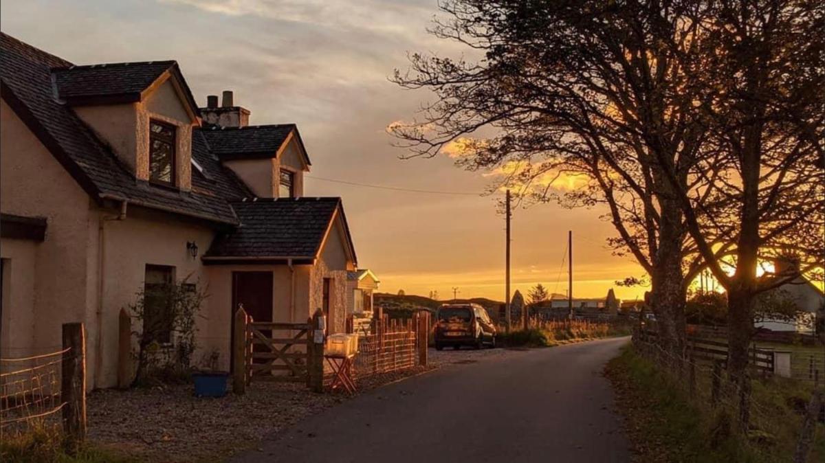 Arisaig B&B Lovely Double Room Sea & Island Views - Housity