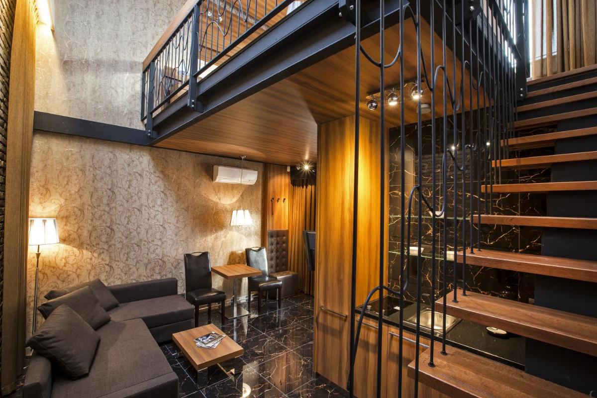 Zuckmann Villa - Housity