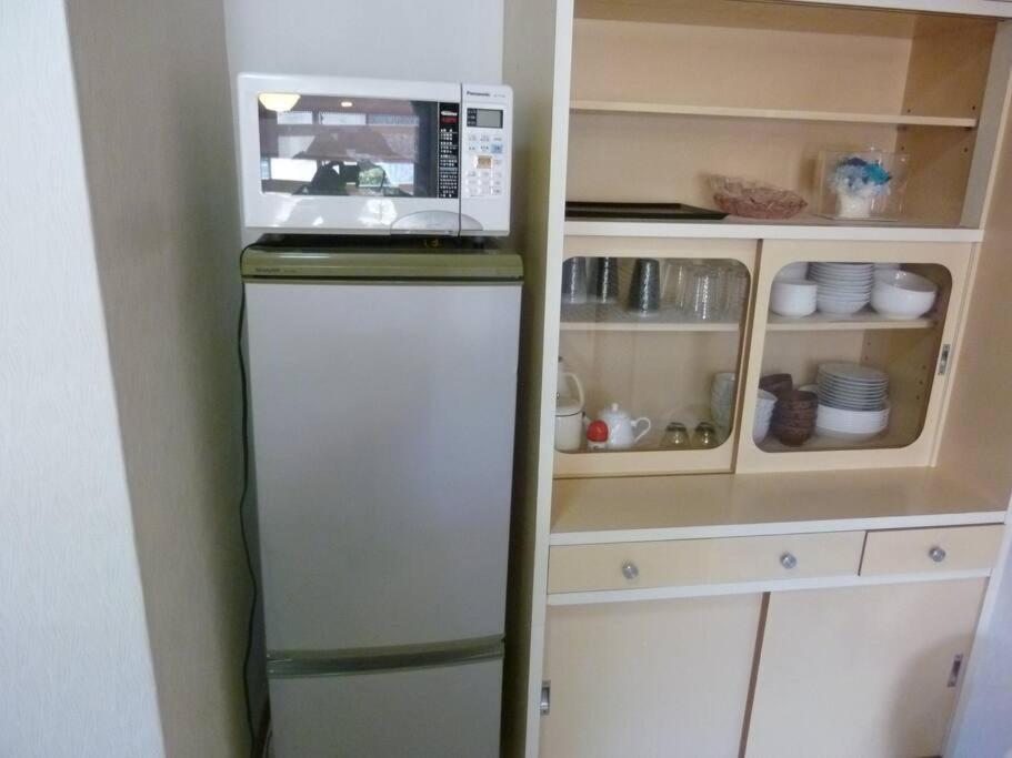 ■屋根付BBQテラスのある貸別荘■1棟貸しなので安全安心■3台分の無料駐車場完備です - Housity