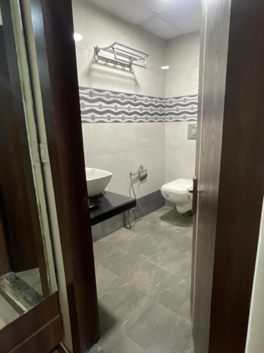 Hotel hari palace - Housity