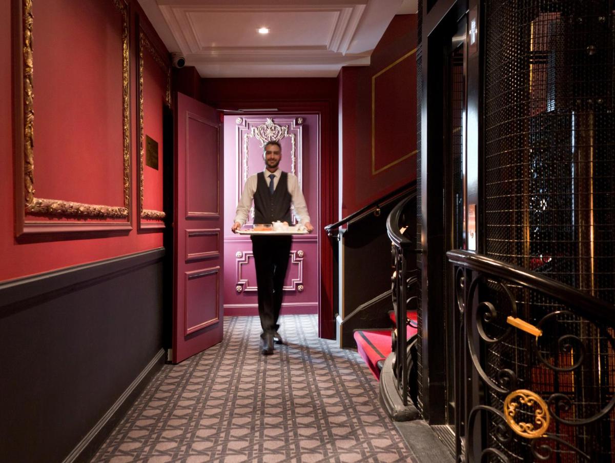 Membres du personnel de l'établissement Hotel Bowmann