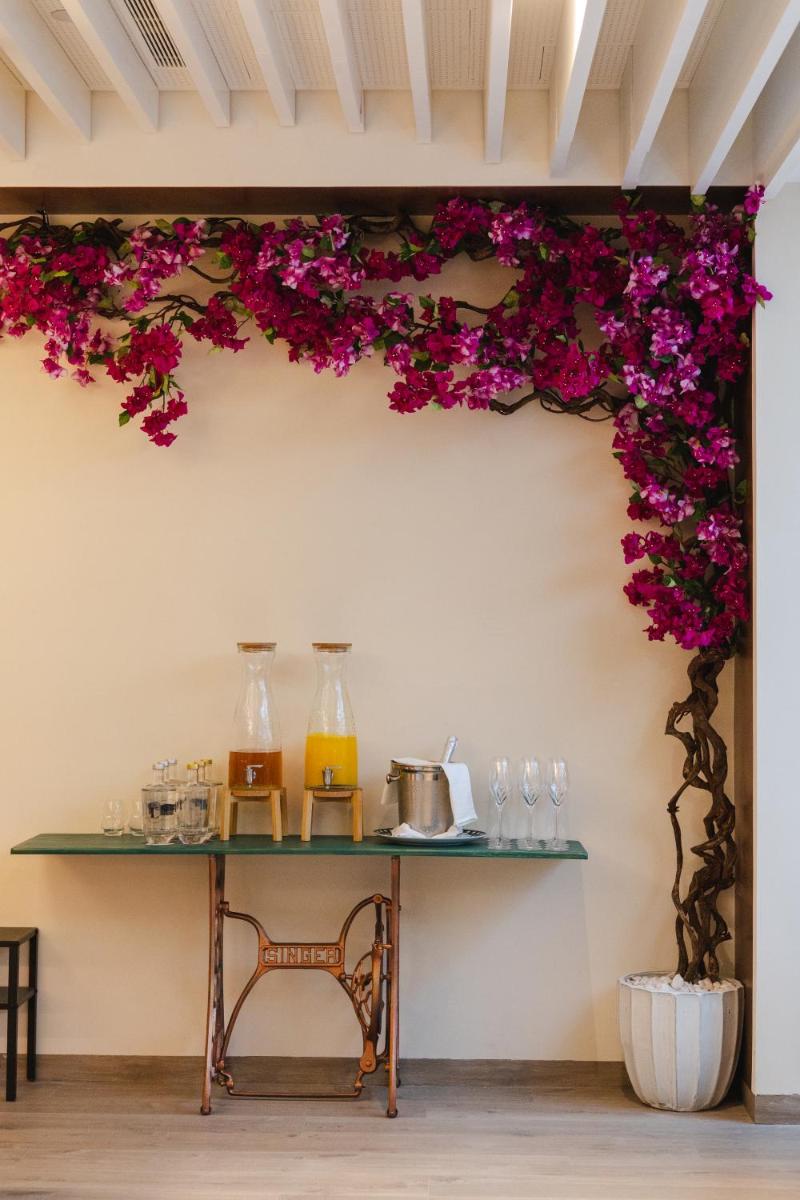 Bebidas em LUSTER Hotel