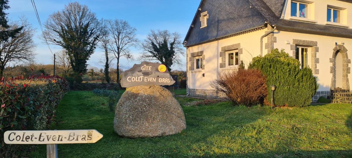 Gîte 10 personnes dans les Côtes d'Armor proche CARHAIX-PLOUGUER - Housity