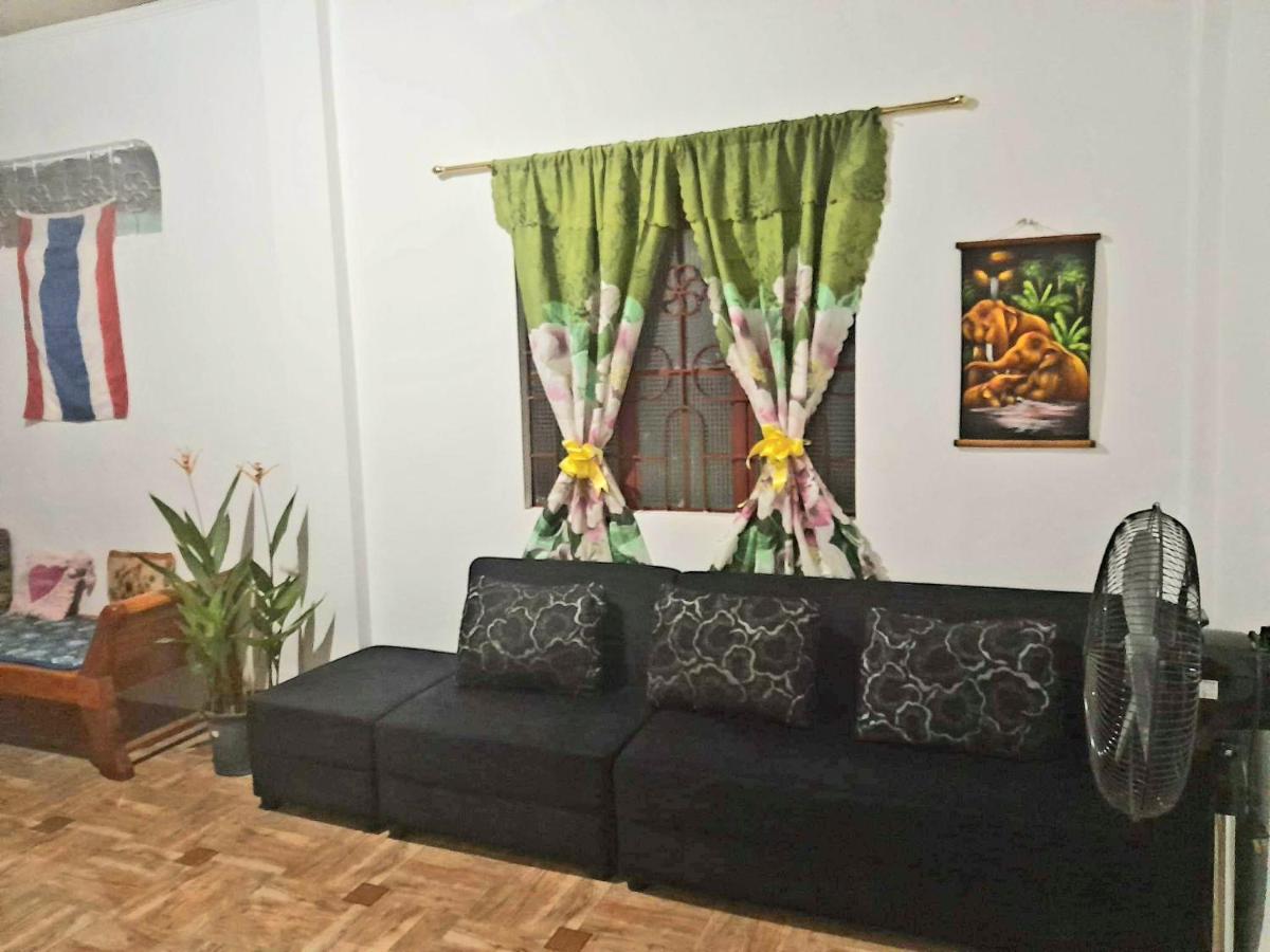 Eastdee Homestay By Jaya - Housity