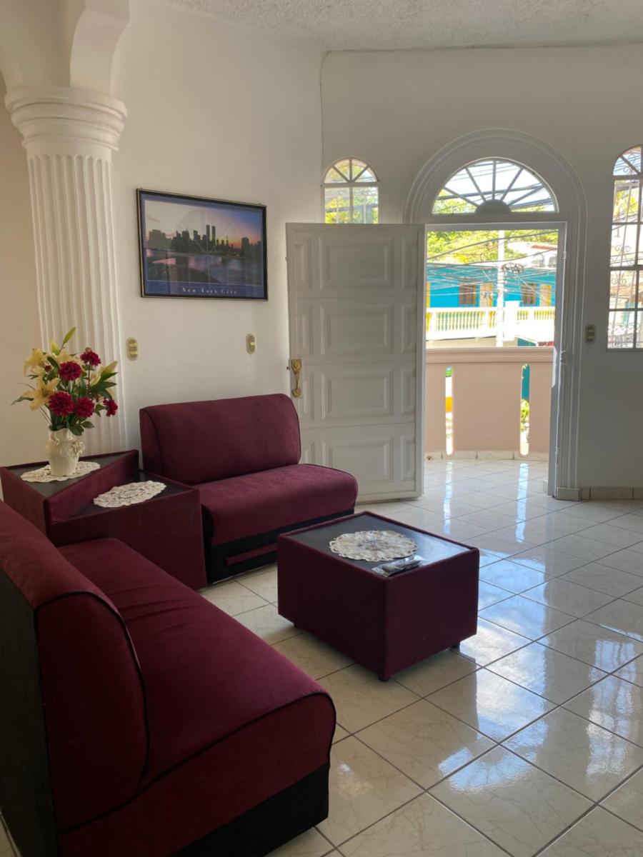 Casa en el Centro de Ilobasco - Housity