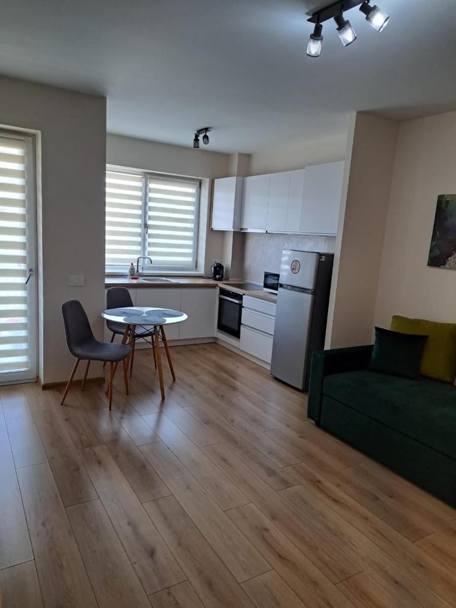 Glamour Studio - Housity