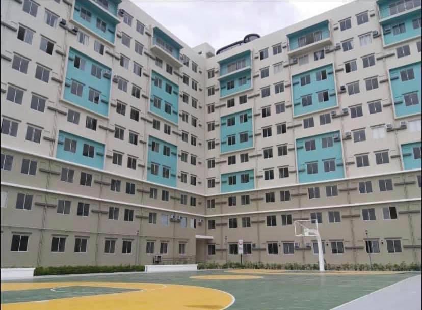 Staycation at Marina Spatial Dumaguete - Housity