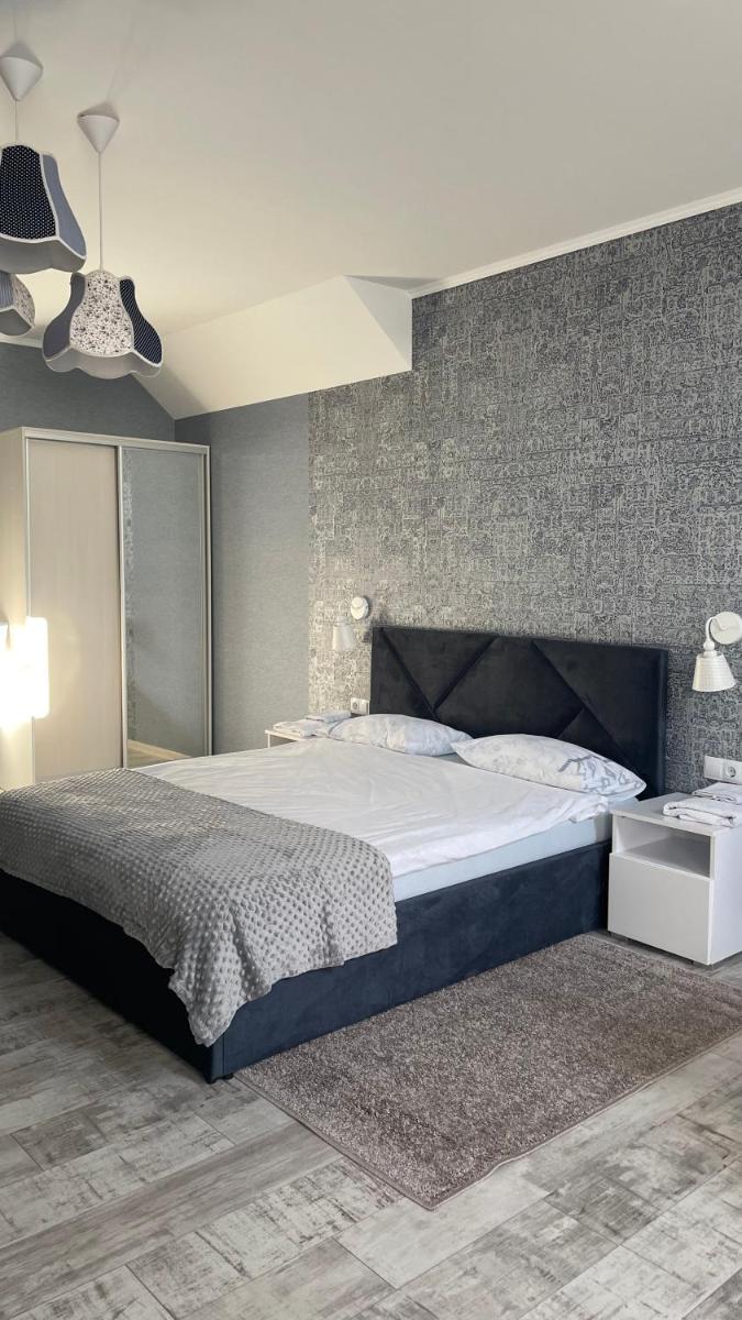 Chayka Home Hotel - Housity