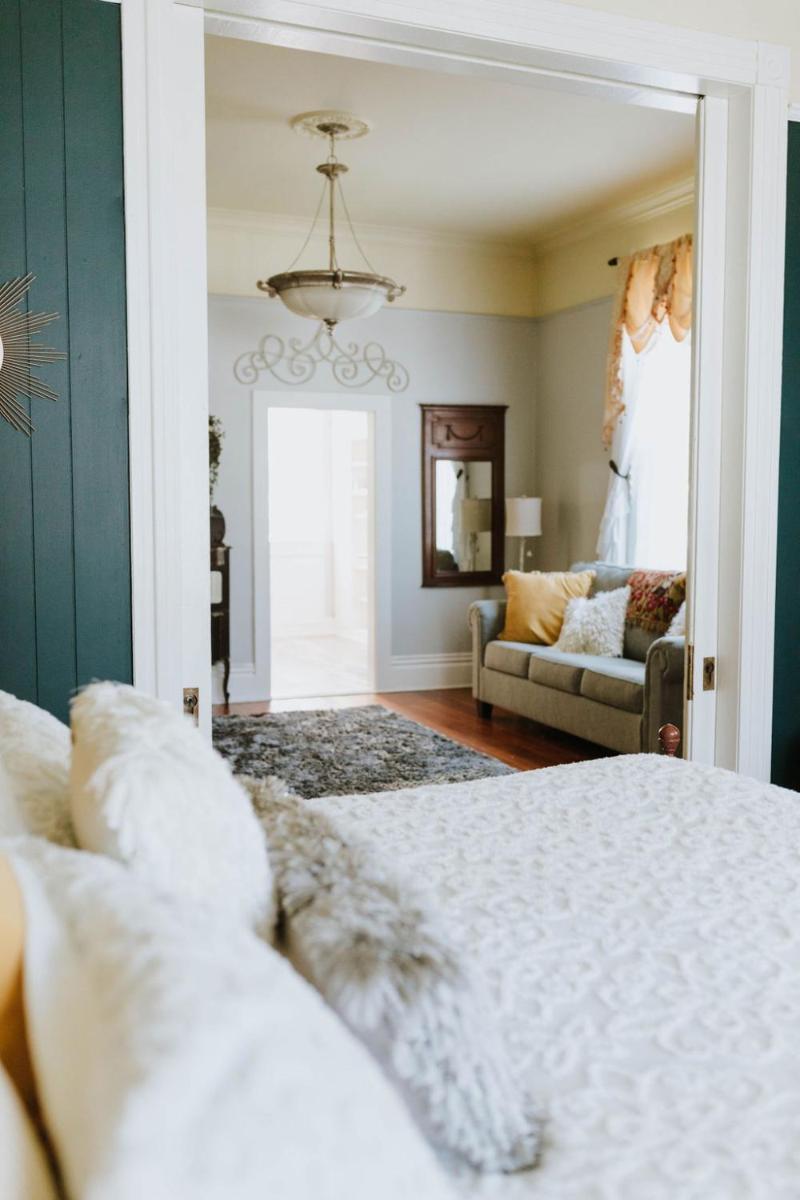 Royal Olive Manor - Housity