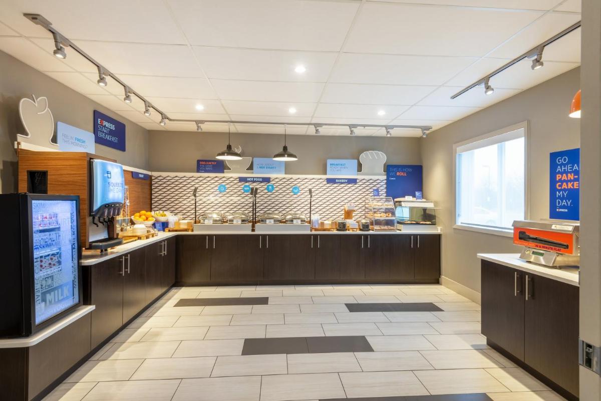 Holiday Inn Express Vermilion by IHG - Housity
