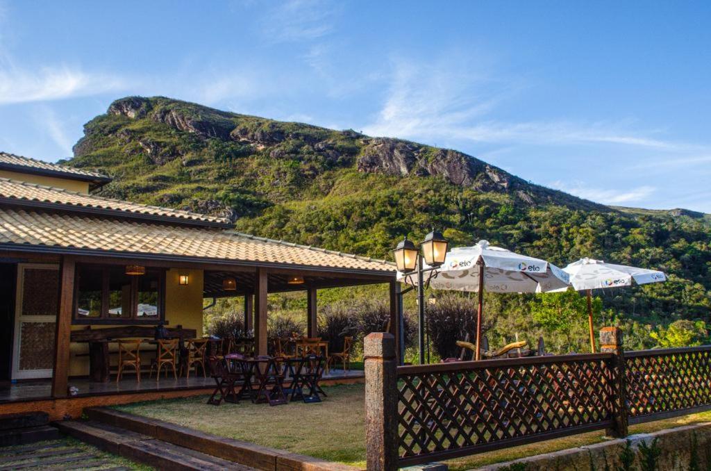 Recanto Serra do Trovão - Housity