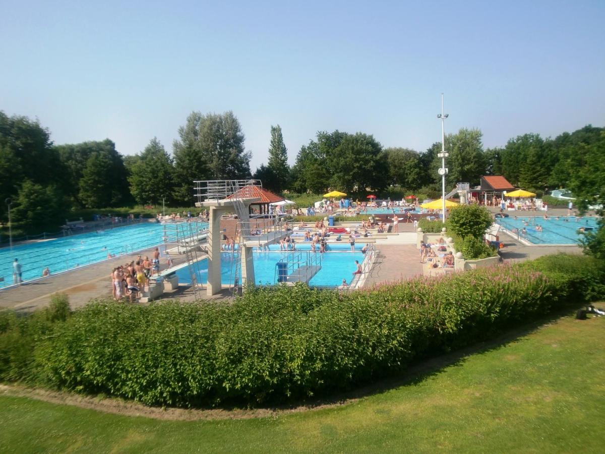 Hotel Am Badepark - Housity