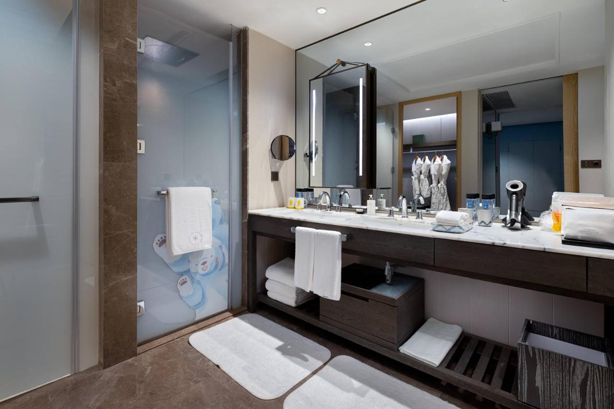 Rosewood Sanya - Housity