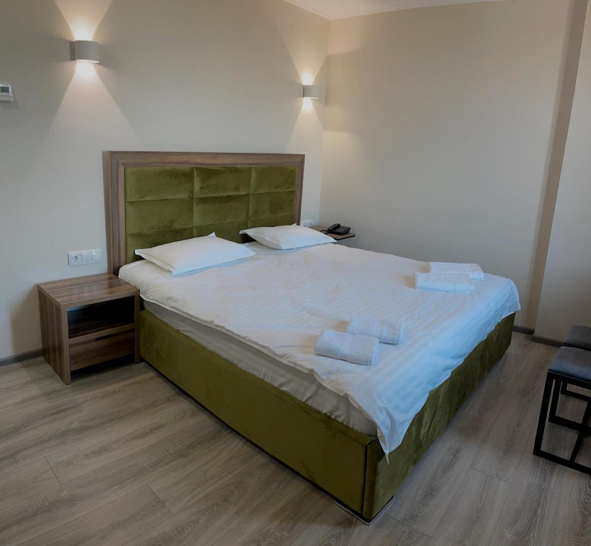 Hotel Nova - Housity