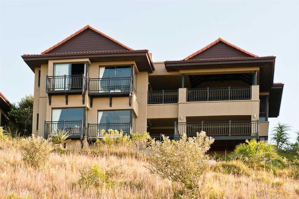 Zimbali 6 Bedroom House ZBT1 - Housity