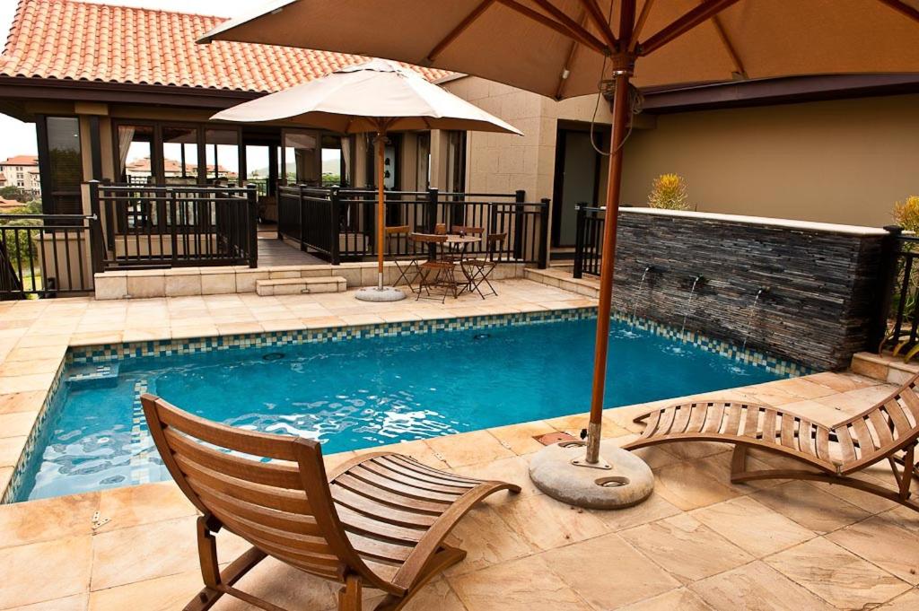 Zimbali 6 Bedroom House ZBT1 - Housity