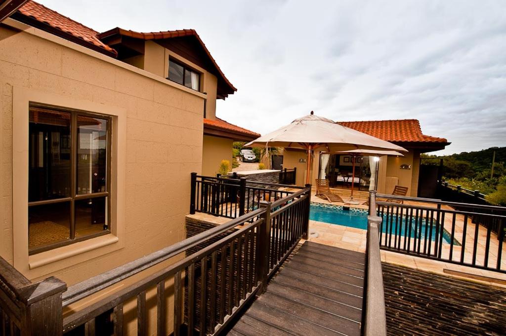 Zimbali 6 Bedroom House ZBT1 - Housity