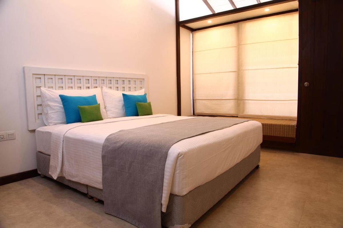 Blue Breeze - Housity