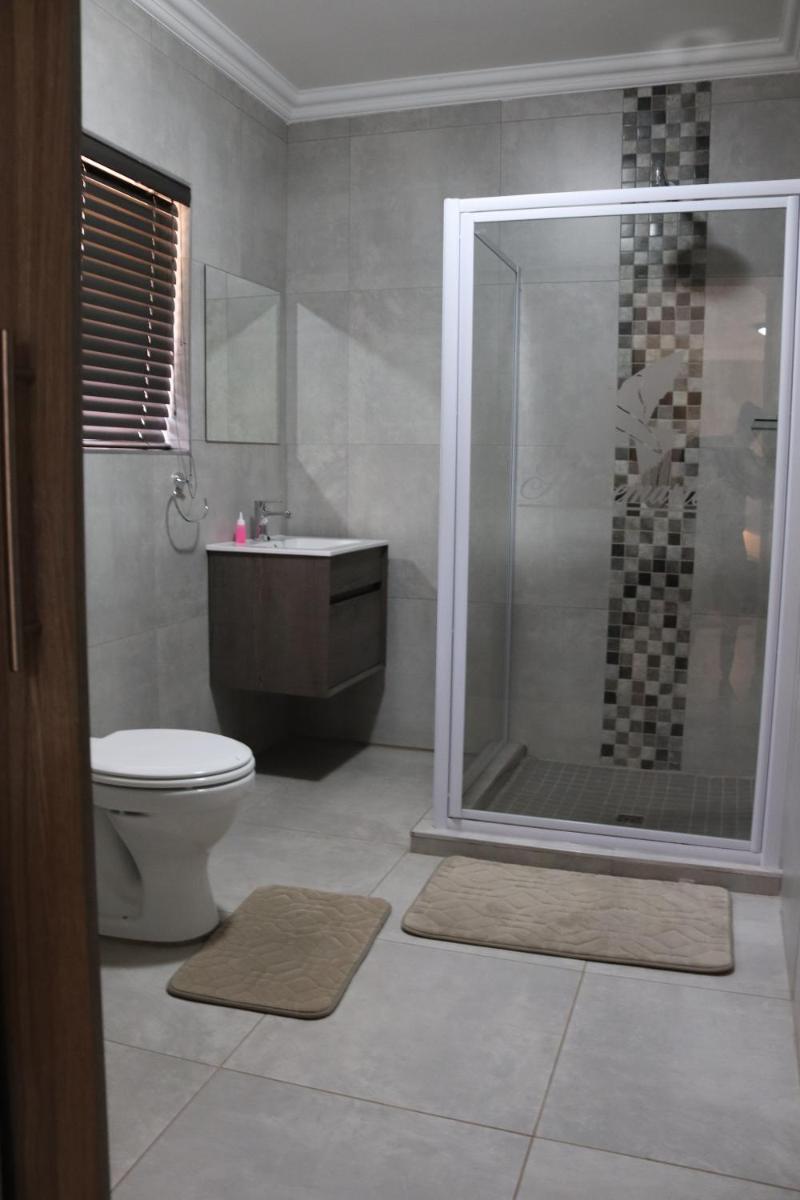 Housemartin Guest House - Housity