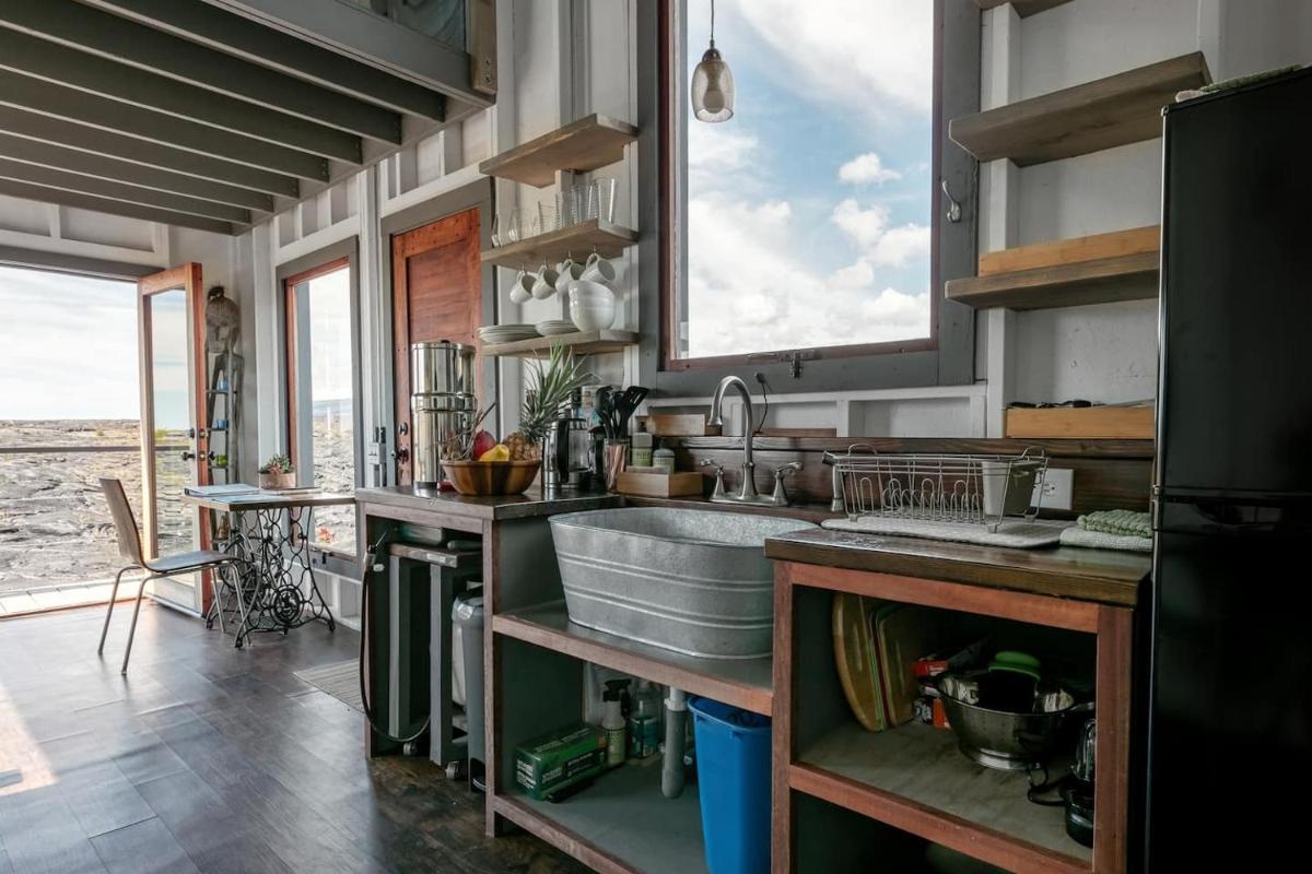THE PHOENIX HOUSE - EPIC Tiny Home Gem on Volcanic Lava Field! - Housity