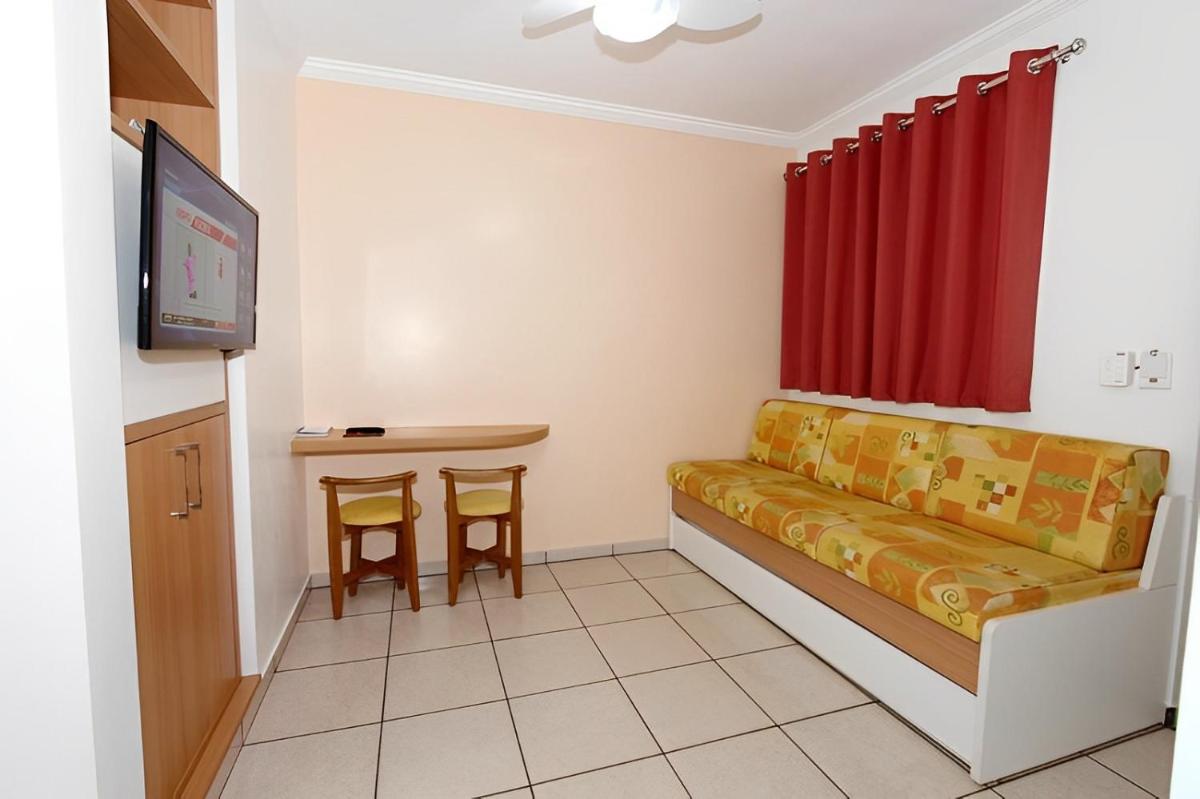 DiRoma Fiori com um dia no Acqua park, Splash e Slide - Housity