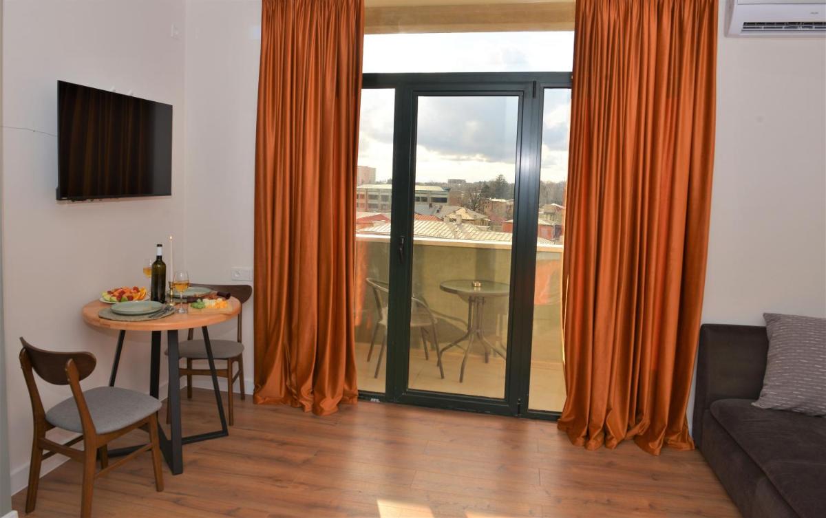 West Group Apartments Kutaisi - Housity