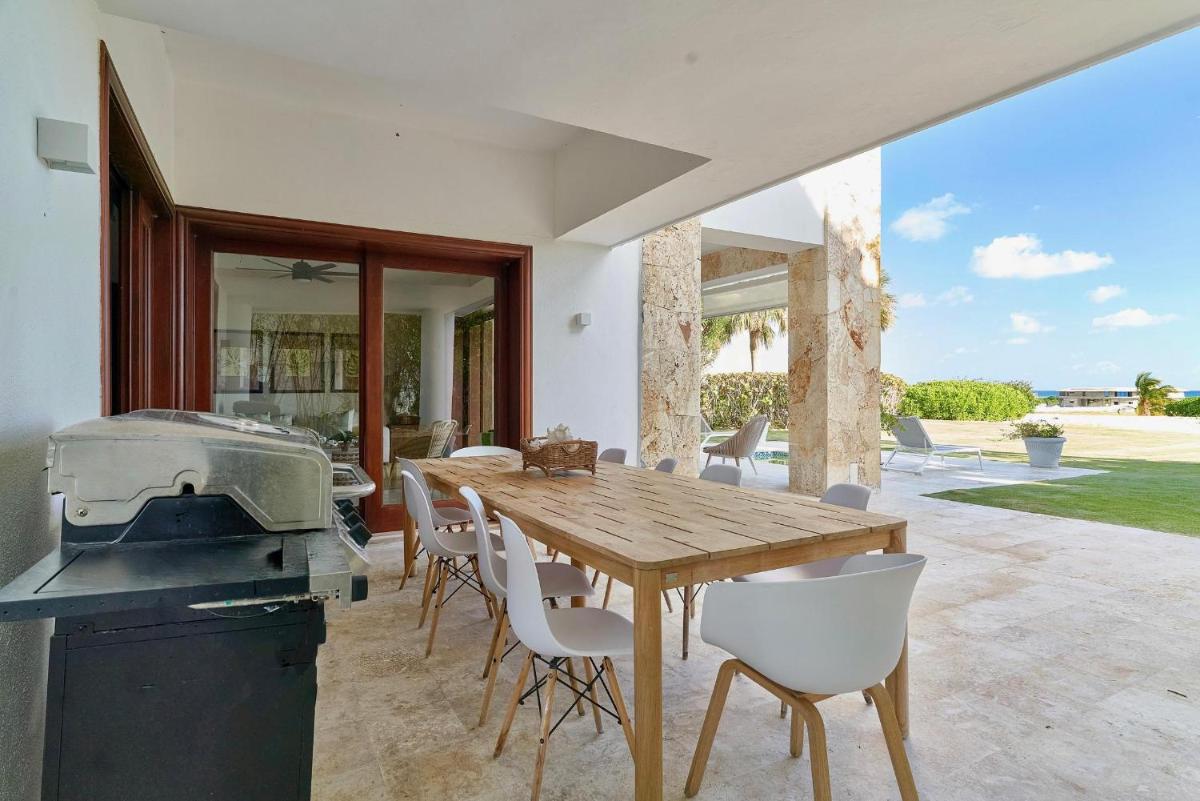 New Marvelous Cap Cana Condo With Outdoor Terrace And Private Pool - Hizvo