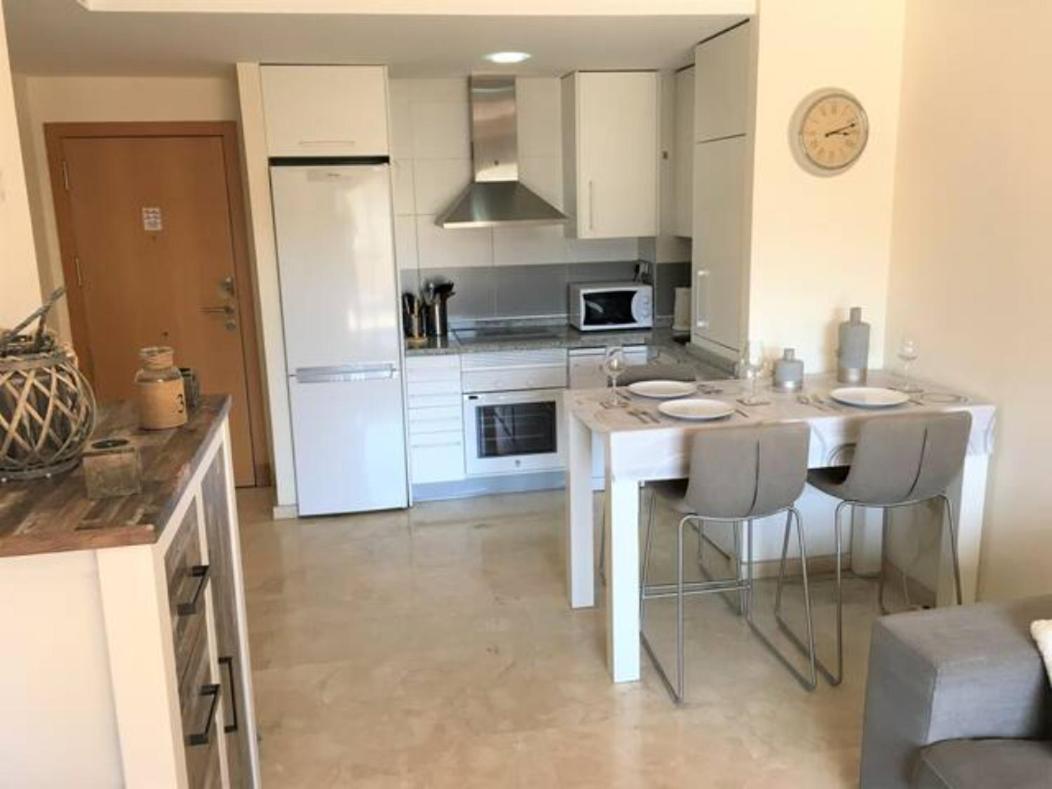 Suitetrails - Modern 1 bedroom apartment, in La Cala De Mijas
