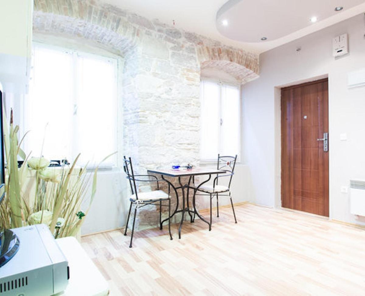 Zara City Apartments - Housity
