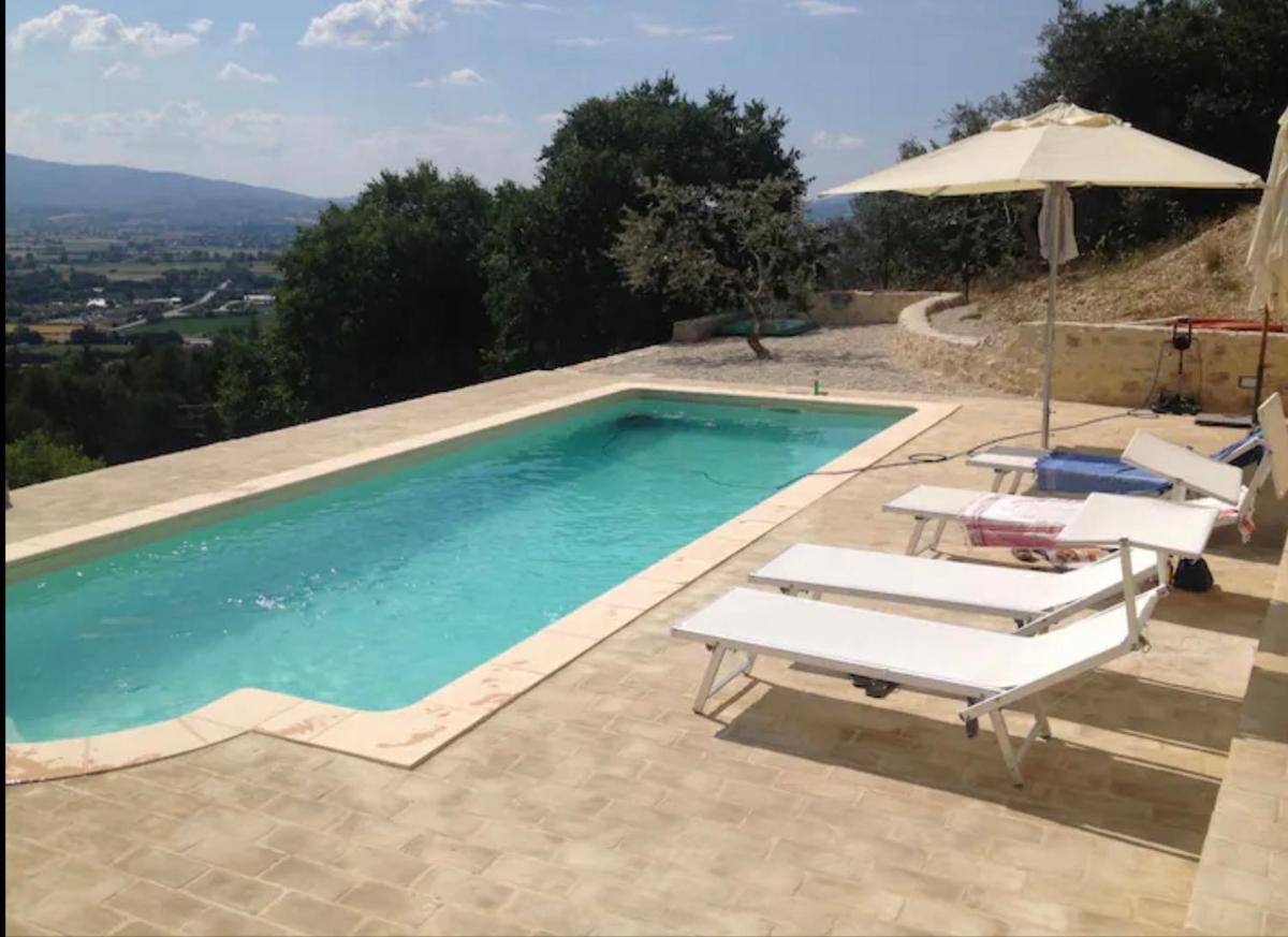 Borgo dei Conti Campello - Housity