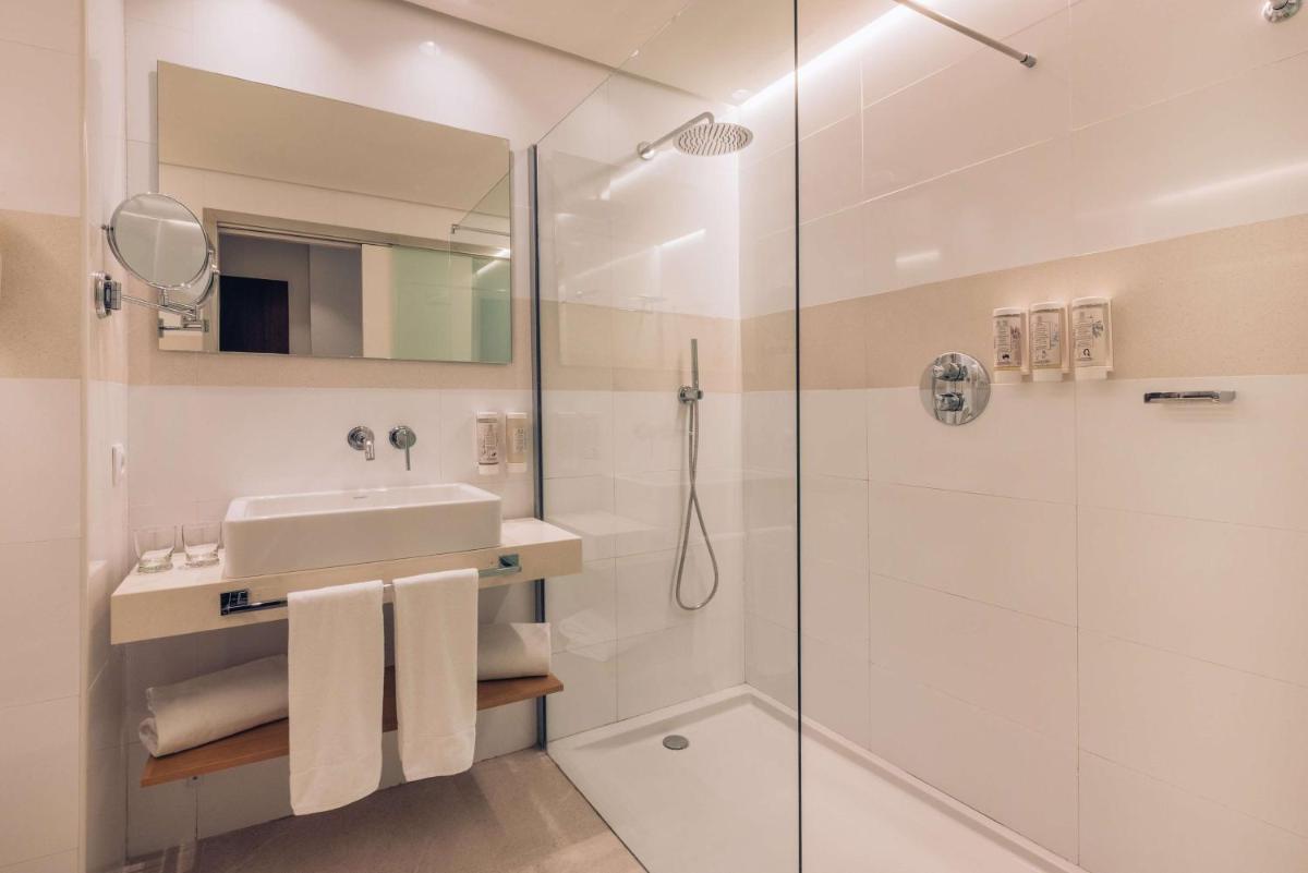 Un baño de Iberostar Selection Albufera Playa All Inclusive