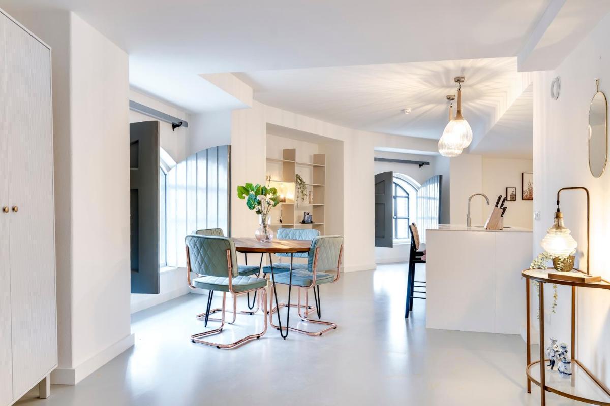 Hotel Watertoren West - Housity