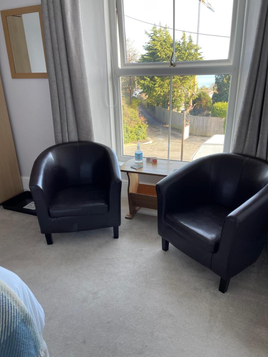 Nythfa Guest House - Housity