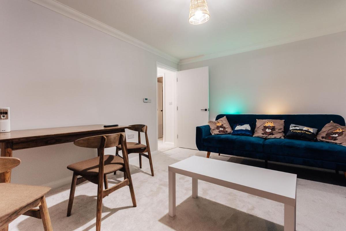 Modern Peaceful Flat in Town - Housity