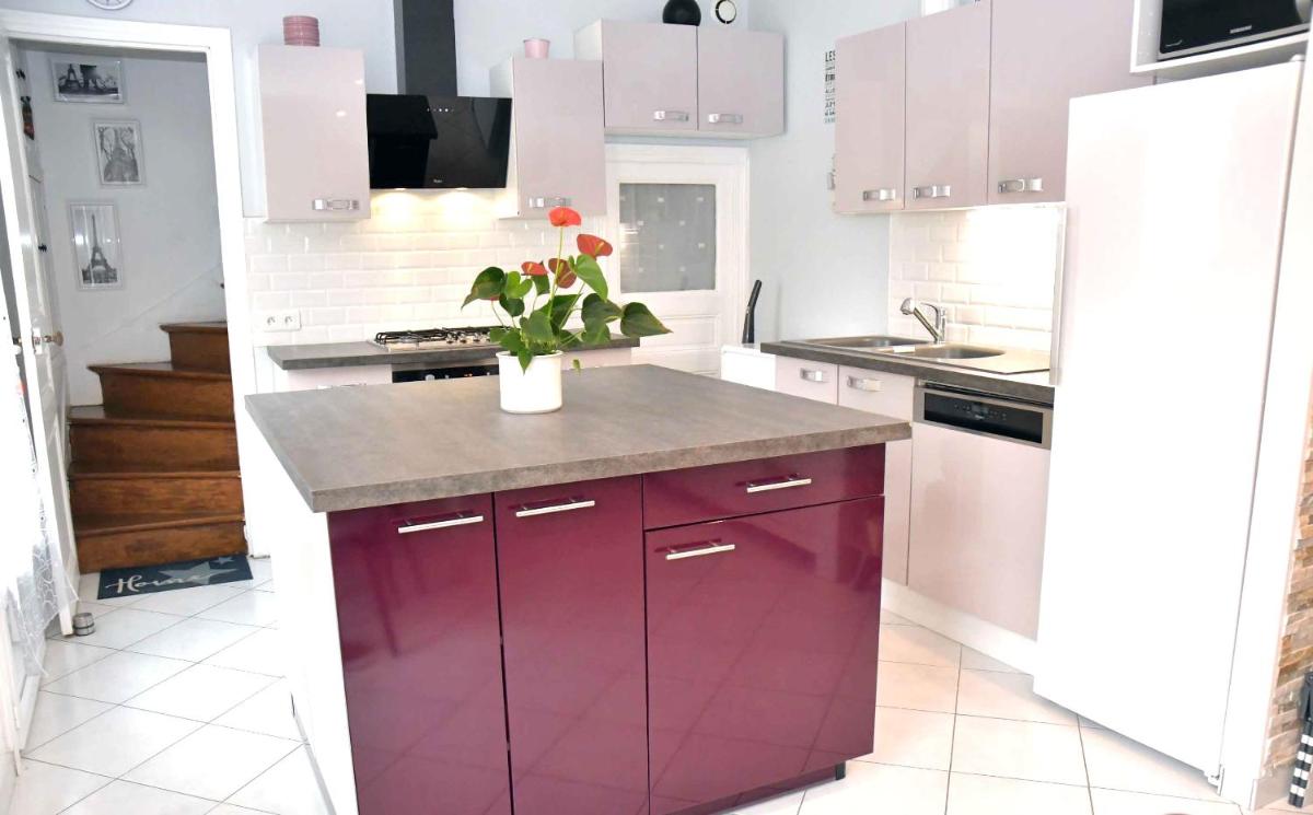 Lovely 2 Bedroom House Close to Paris, Airports and Disneyland - LAGNY SUR MARNE - Housity