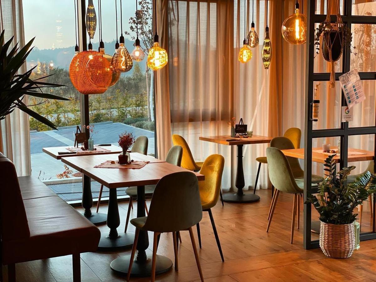 Hotel Poellners 20 min von München Hbf - Housity