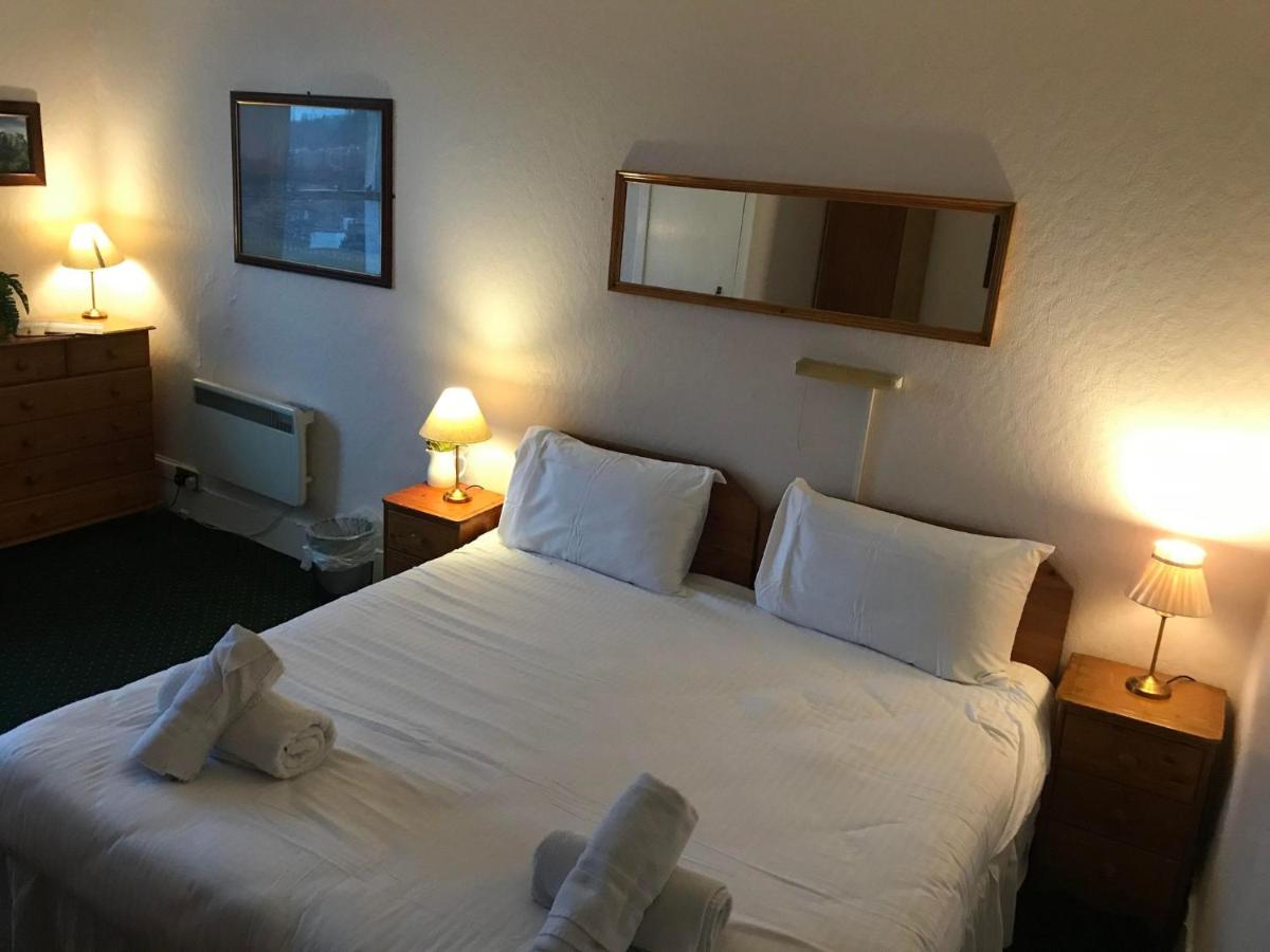 The Claremont Hotel Edinburgh - Housity