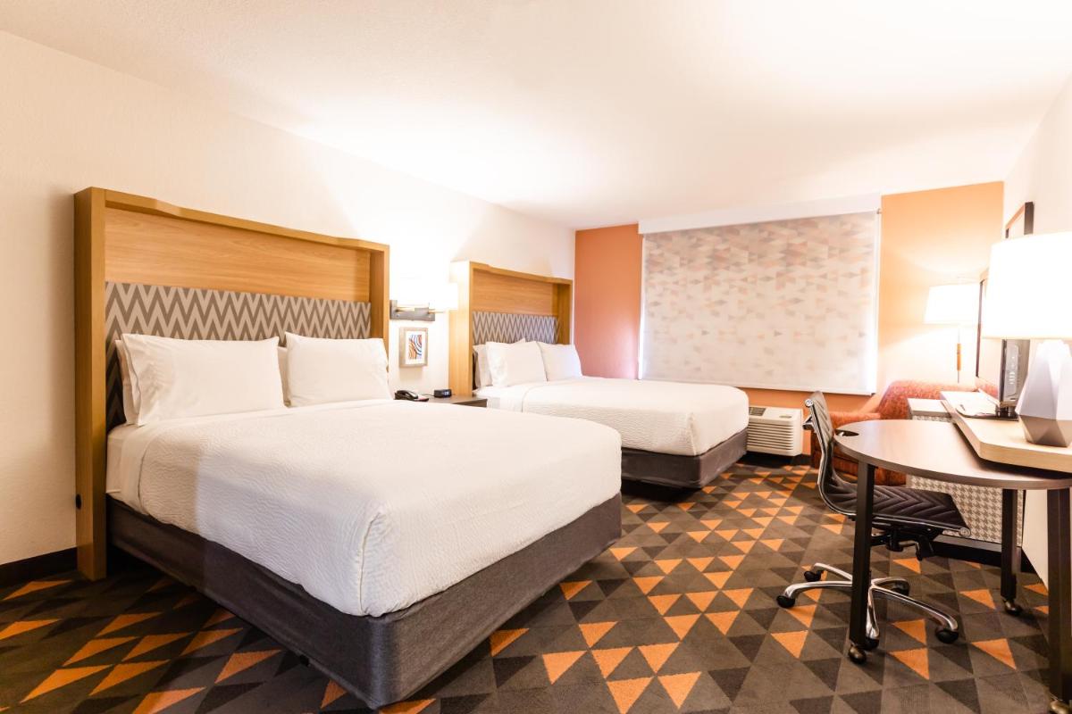 Holiday Inn Rancho Cordova - Northeast Sacramento, an IHG Hotel - Housity