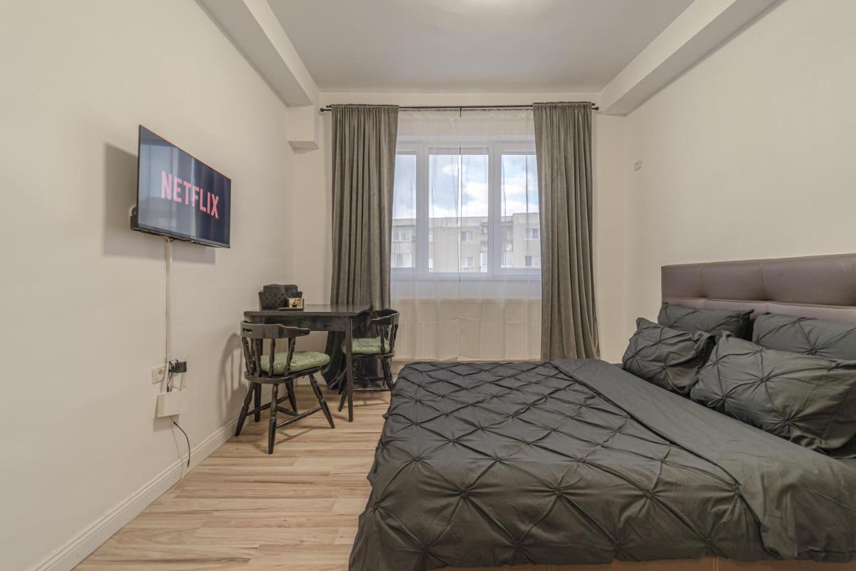Hera's Modern Home - Housity
